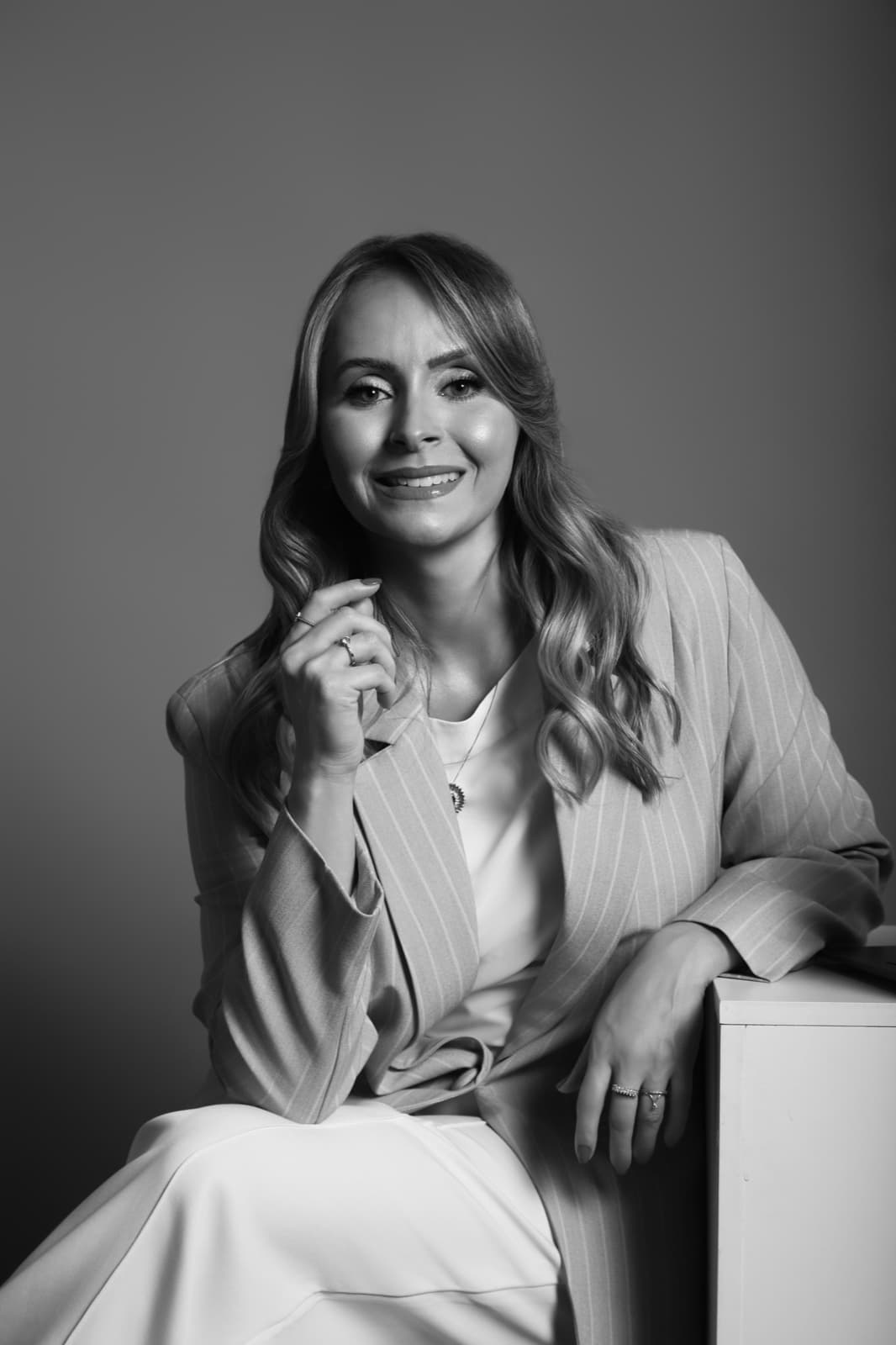 Dra. Camyla Oliveira